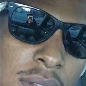 Meet your Posher, Cameron